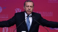 Omniprésent durant la campagne électorale, le président de la République Recep Tayyip Erdoğan, a pris le prétexte d’une cérémonie de remise de diplômes aux étudiants internationaux à Ankara pour délivrer […]