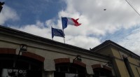 Lors de la journée de l’Europe le 9 mai, le consulat français a hissé le drapeau européen. Les couleurs tricolores et le cercle étoilé flottent dorénavant sur Istanbul. C’est l’occasion […]