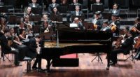 Le 30 juin, le virtuose et compositeur turc Fazıl Say s’est produit aux côtés de l’Orchestre symphonique de Shanghai à l’occasion de la clôture du Festival de musique d’Istanbul.