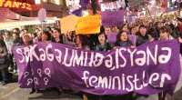 En ce 8 mars 2014, Journée Internationale de la Femme, les Stambouliotes étaient nombreuses sur l’avenue Istiklâl à revendiquer leurs droits. Les slogans féministes se mêlaient aux attaques contre un […]