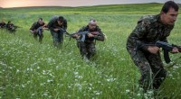 Aidés par les bombardements de la coalition, les forces kurdes du YPG [Unités de protection du peuple] ont annoncé ce matin la mise sous contrôle d’une base de l’Etat islamique […]