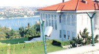 Selon l’article d’Hazal Ocak du quotidien Cumhuriyet, Ahmet Nazif Zorlu a acheté un terrain appartenant au deuxième groupe des monuments historiques à Rumeli hisari pour le transformer en musée. Problème : […]