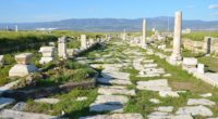 Des fouilles se déroulent actuellement sur la route historique qui dessert le plus grand stade antique d’Anatolie, le stade de Laodicée.