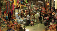 Après une chute des arrivées touristiques en 2016 et en 2017, le retour des touristes en 2019 en Turquie fait des heureux au Grand bazar d’Istanbul.